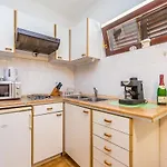דירה With Parking Space Njivice, Krk - 5325 *